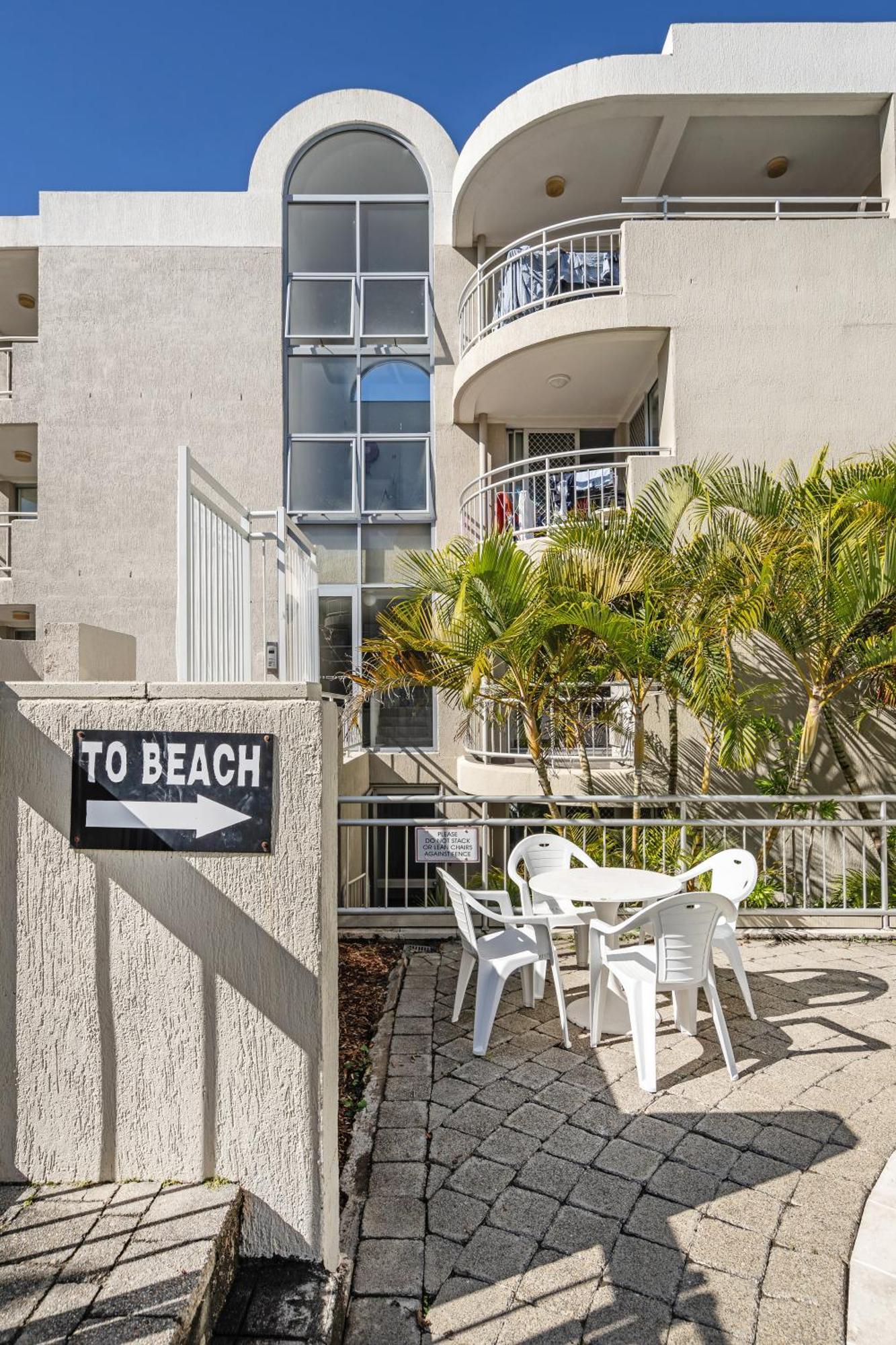 Rolling Surf Resort Caloundra Quarto foto